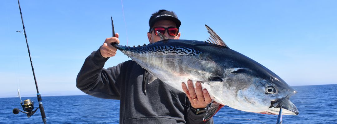 PESCA DE ATUNES A BRUMEO – Episodio 2: Jornada de pesca